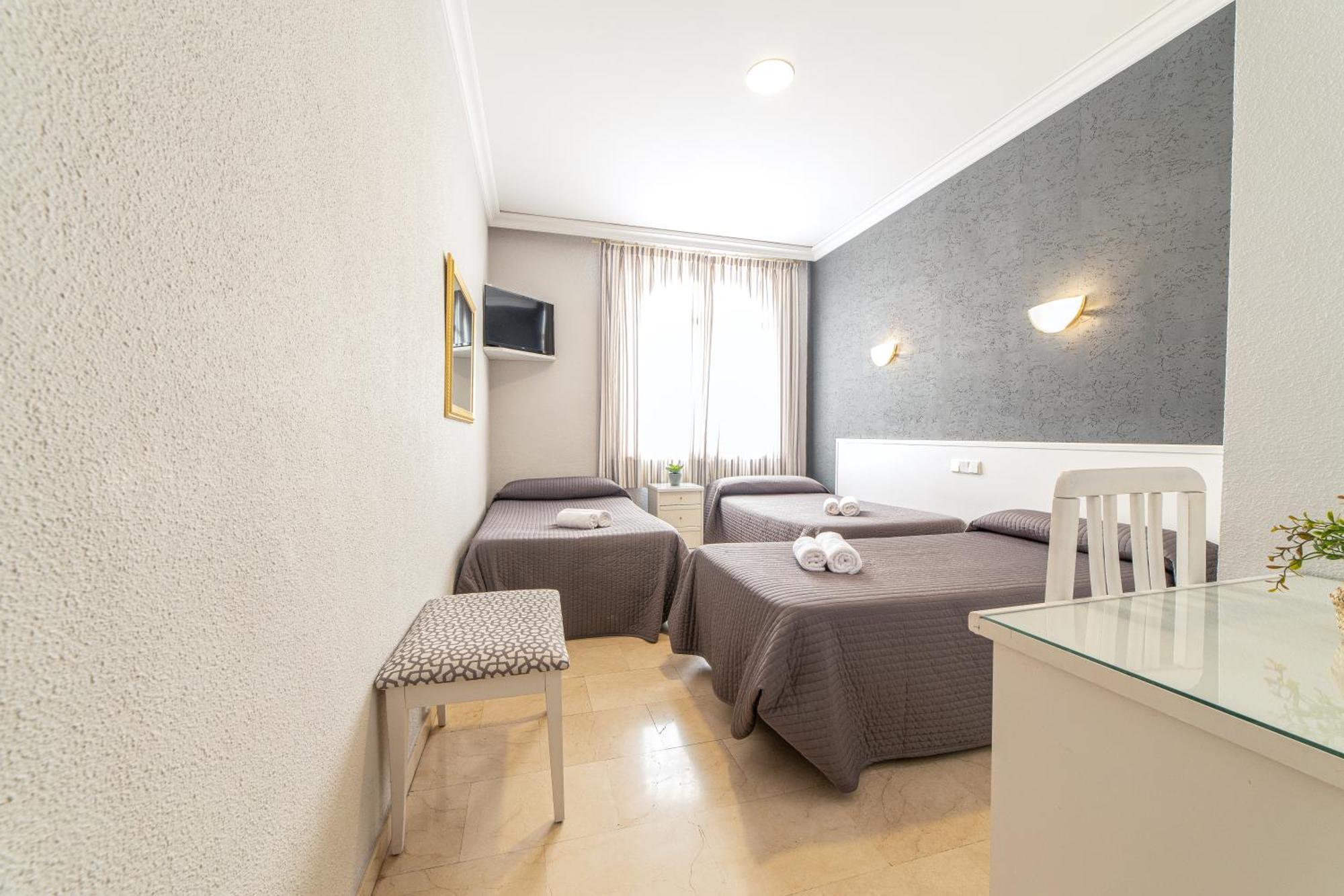 Hostal Ya Aspe Ngoại thất bức ảnh