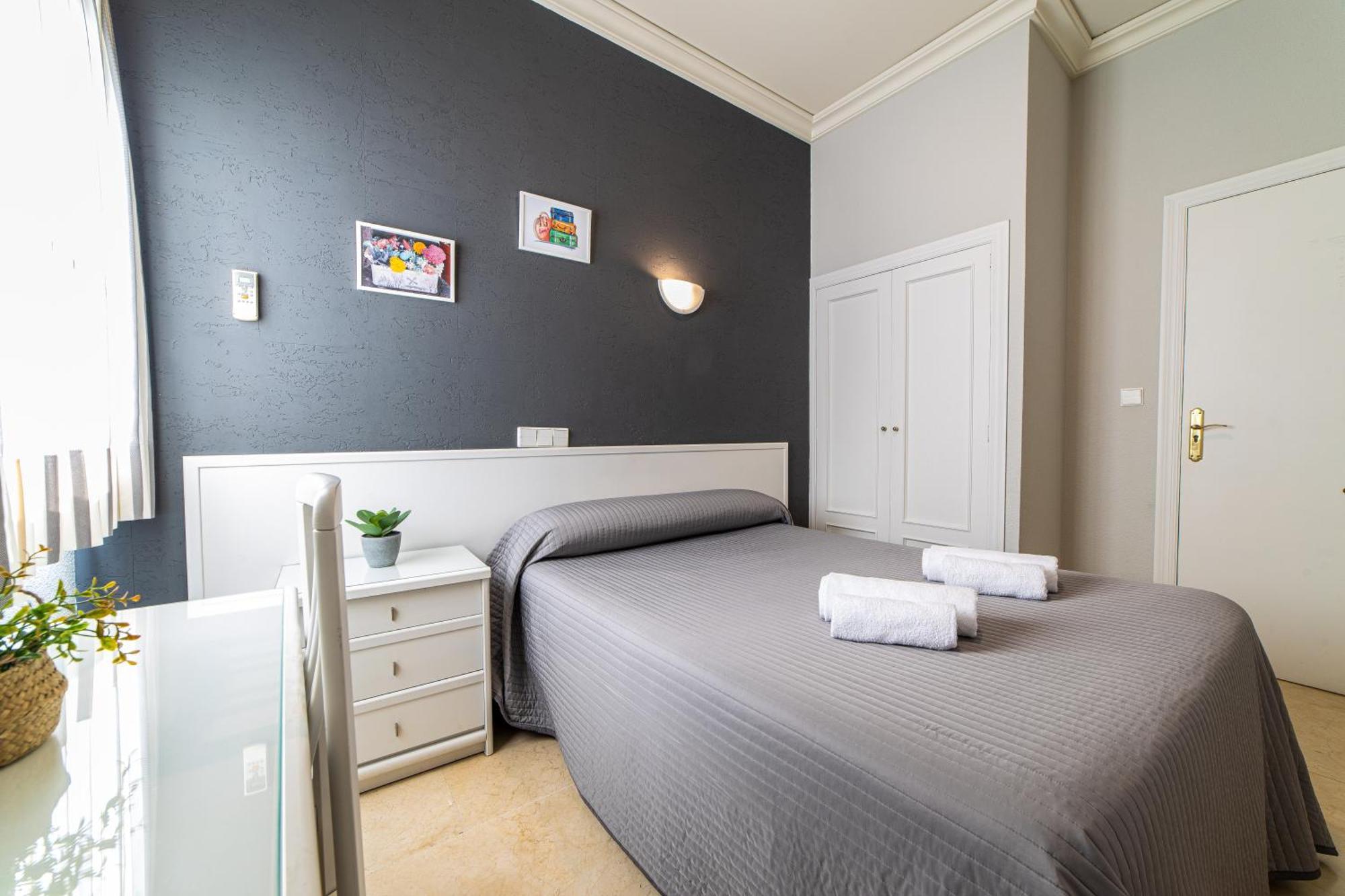 Hostal Ya Aspe Ngoại thất bức ảnh